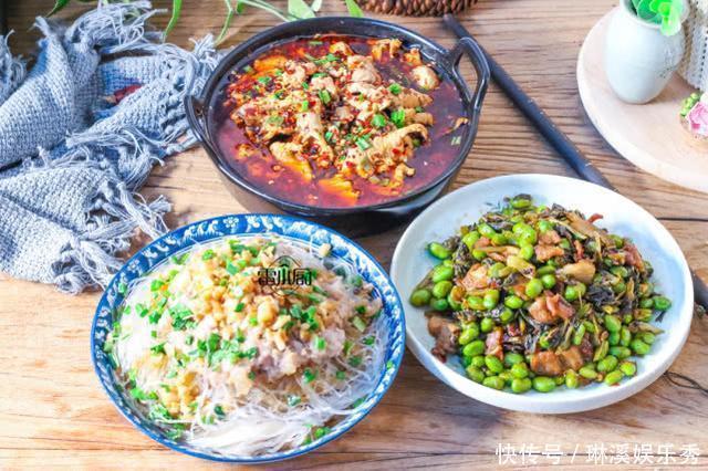 昨晚上弄了3个菜,两人吃了1锅饭,老公说这样吃下去会胖成球