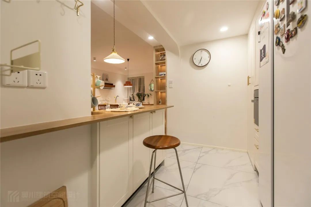 文艺|135㎡现代简约,温馨舒适的空间,加上草绿色的点缀,文艺舒适