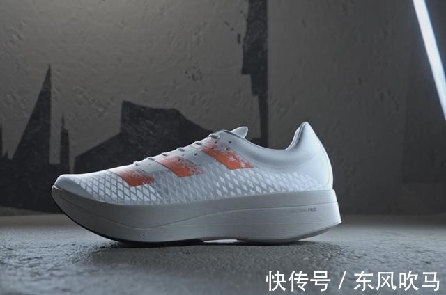 boost 不破不立!准备放弃Boost的阿迪达斯,推出了它的革命性跑鞋