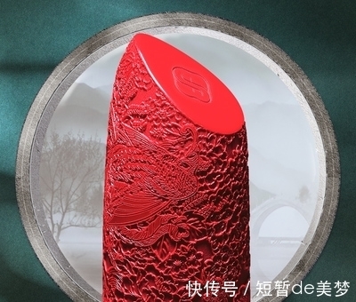 品牌 “国货之光”花西子散粉遭吐槽,这几支口红却意外受到好评