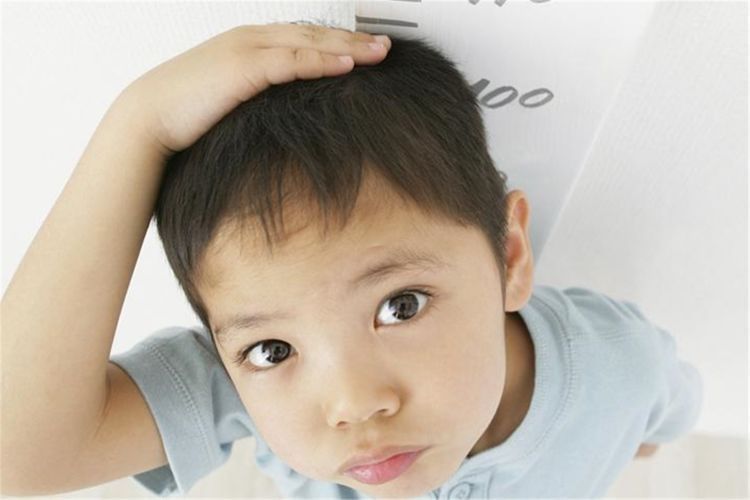 高水平|父母的这些“认知误区”、不重视，让50%中国儿童没长到遗传身高