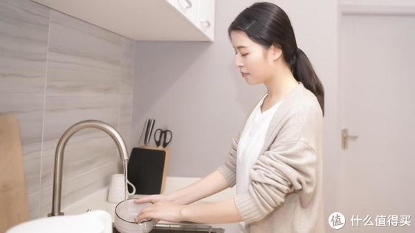 锅具|若是你不差钱的话，给家里添置这4件“高级货”，日子越过越幸福