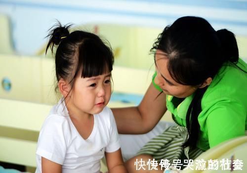 坏习惯|孩子咬指甲的毛病可能不是缺营养,两种心理诱因,家长需自查