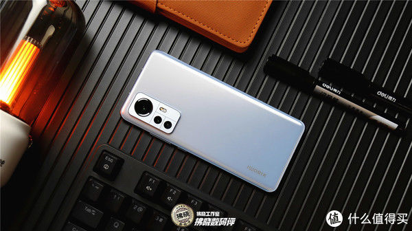 miui|骁龙870的小米手机敢卖三千多，它到底“贵”在了哪？小米12X评测