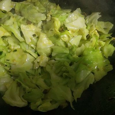  手撕包菜