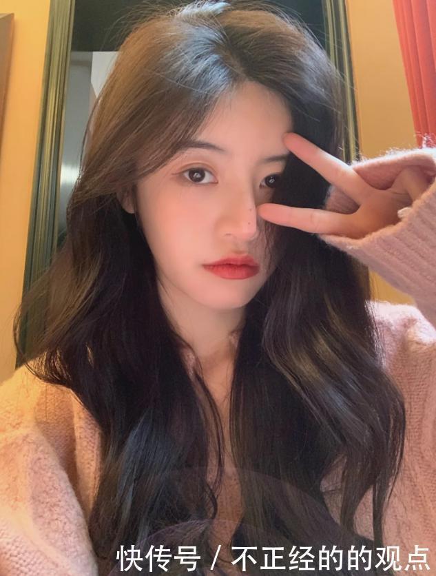 御姐|想要妆容出彩口红必不可少!迪奥经典,MAC御姐,阿玛尼更温柔!