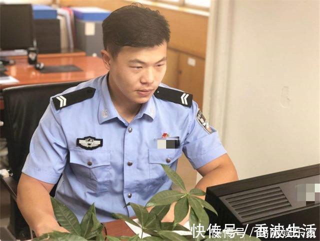 多胞胎|公姓爸爸喜得三胞胎，给孩子上户口时，民警乐了：长大来