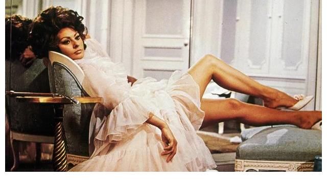 屏幕|索菲娅罗兰最时尚的时刻-无论是在屏幕上和屏幕外