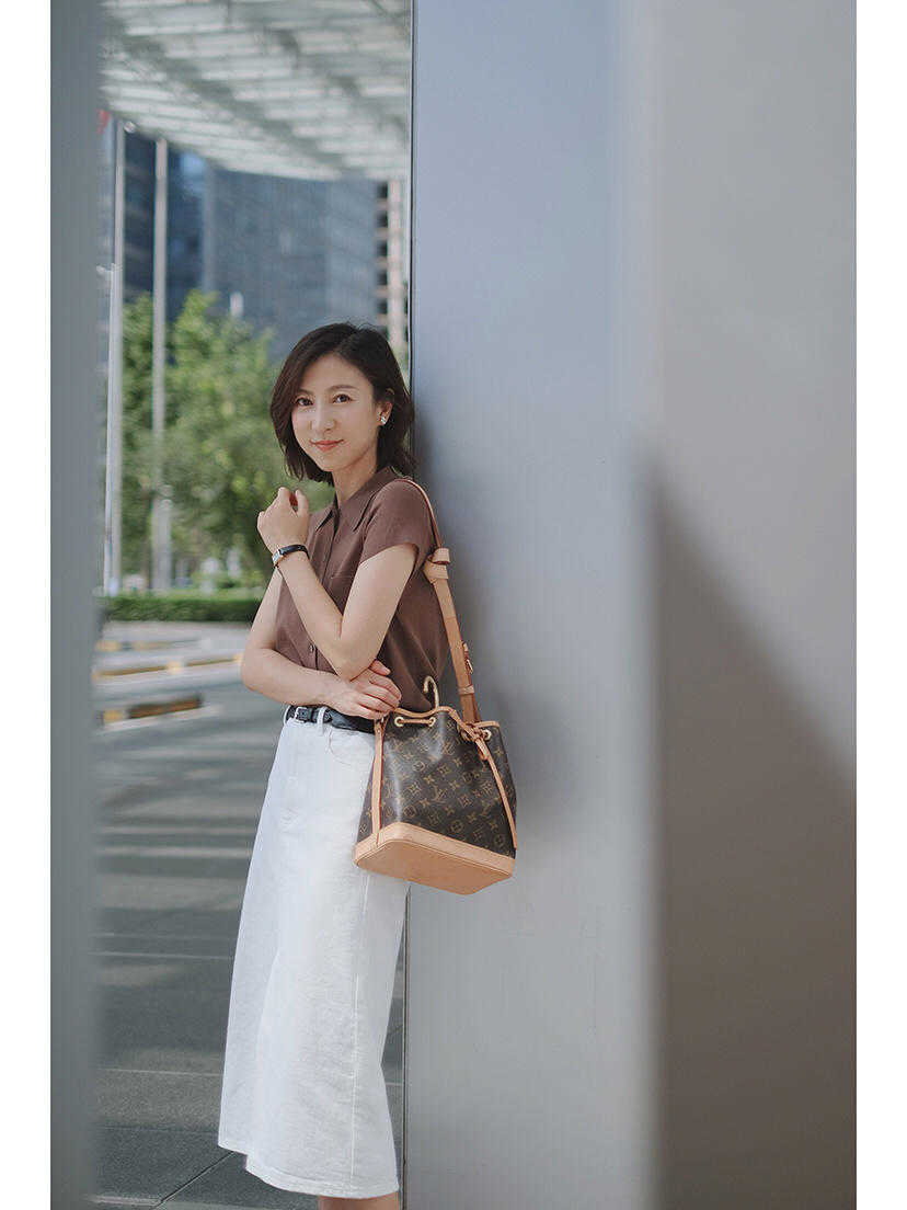 级别|堪称教科书级别的搭配，减龄又气质，40+的最佳搭配了