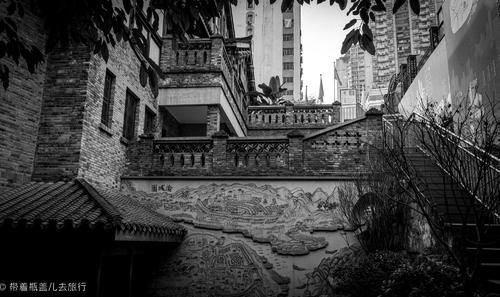 承载着老重庆记忆的十八梯，阔别5年即将重现，提前打卡感叹壮观