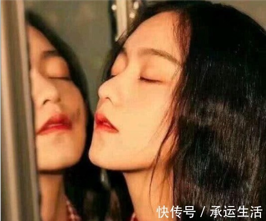 美白丸|皮肤“发黄”的女生,3种零食使劲儿吃,效果堪比“美白丸”