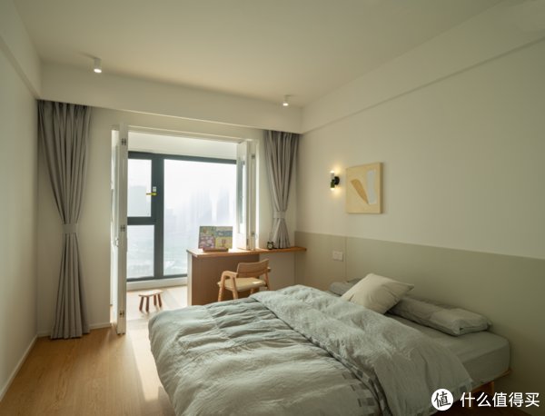 家装|武汉一对夫妻,花1年时间把家装成了极简风,还没入住就被吐槽了