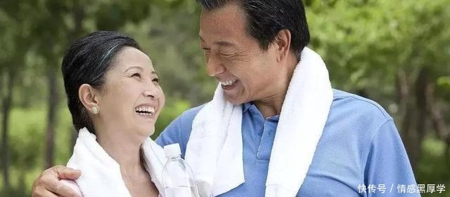 “延长”寿命的3种行为，走路第三，喝水第二，第一很少有人做到！