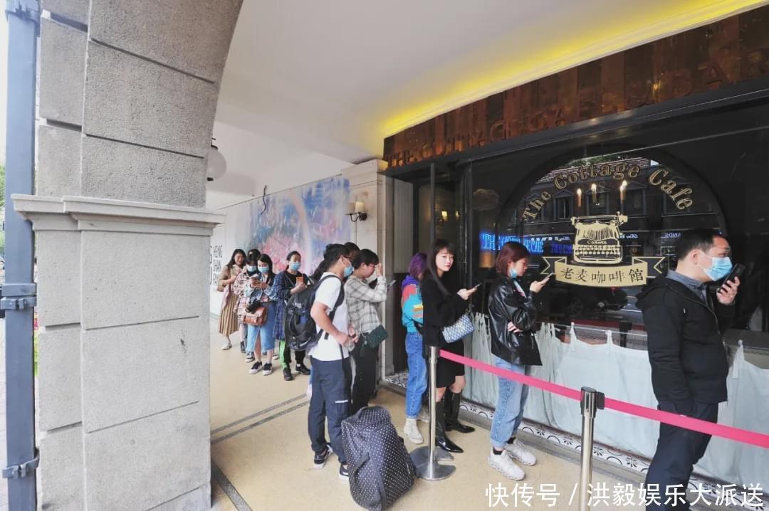 住不起上亿老洋房,他们争抢月租三千的