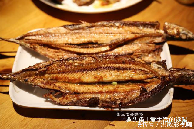 小叔|带同事去小叔店吃夜宵,一桌菜只收100元,结账时弟媳脸都黑了