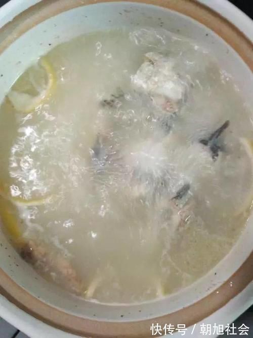 乌鱼汤|天冷,宁可不吃牛羊肉,也一定要吃它,8种氨基酸,多吃体质强壮