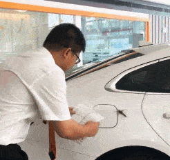 搞笑|搞笑GIF：我觉得这个网民说的很合理，这绝对是上帝的评论！