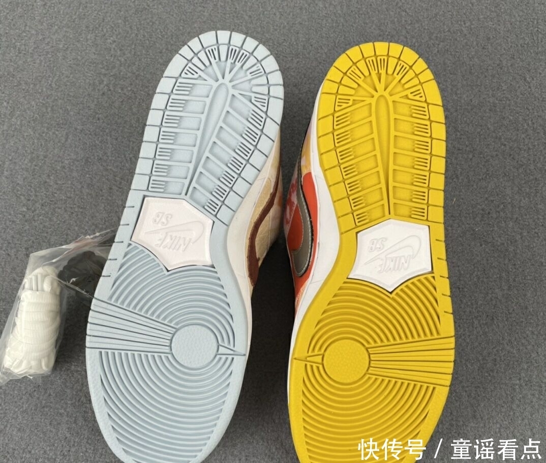 干饭人专属潮鞋,上脚个性十足!耐克Dunk SB食神鸳鸯开箱测评