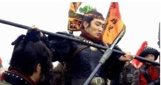 宋江&水浒传里双枪将董平为何能位列五虎将五虎将和八骠骑PK谁会赢!