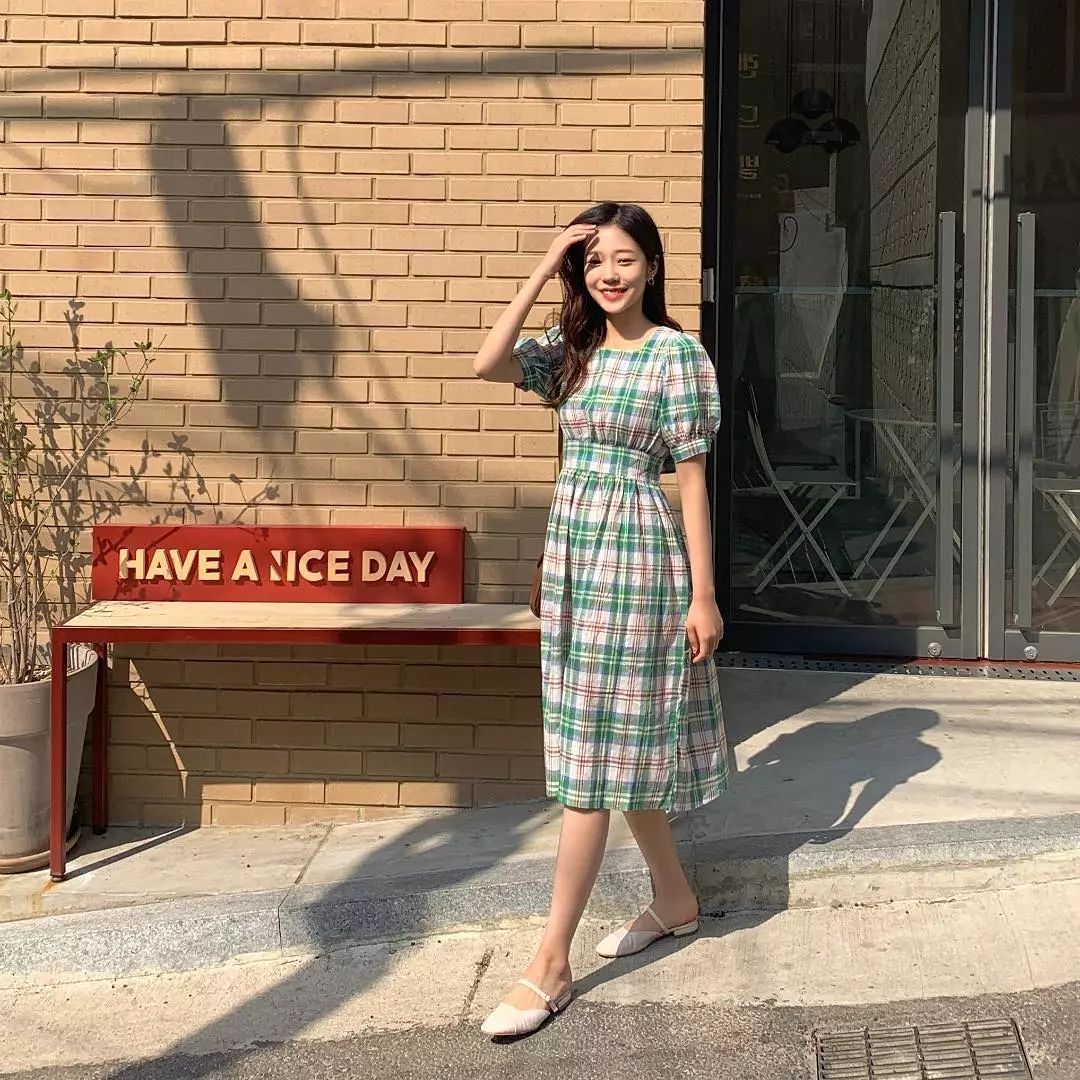 穆勒|凉鞋下岗了！这双才是初夏“王炸鞋”，太惊艳了