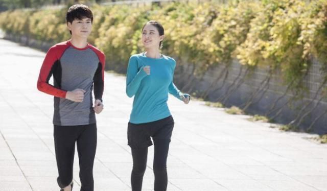 睡眠质量|每天坚持跑步5公里,一段时间后,身体会有什么变化?赶紧看看