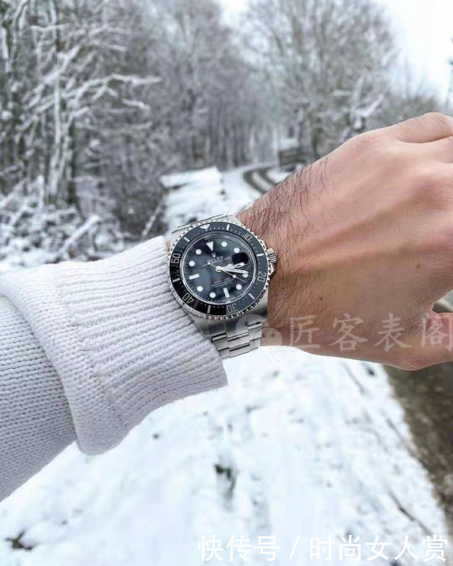 为什么劳力士一直坚持密封表底?今天给大家揭晓答案!