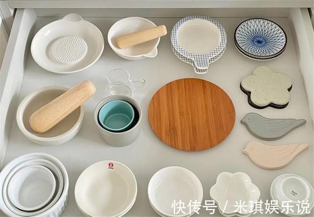 厨具|韩国人厨房台面空无一物但收纳空间却不少？全靠主妇这2大规划法