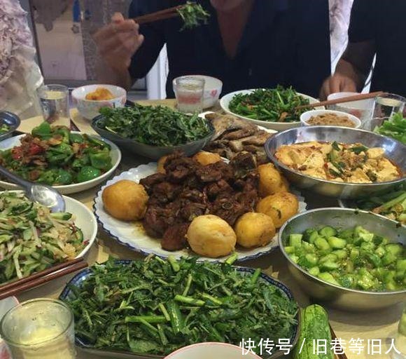 东北|去了一趟东北, 才知道什么叫大碗吃肉, 大口喝酒!