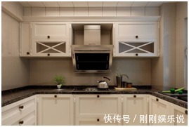 顶吸式|为什么聪明人宁愿多花钱也要买集成灶看了别人家的厨房，我信了