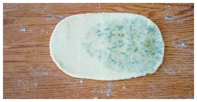 这种早餐饼,层层酥脆直掉渣,做法还简单,外面早餐店根本吃不到