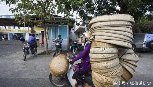 女人|在越南过马路这些景象耐人寻味，越南女人却很热情