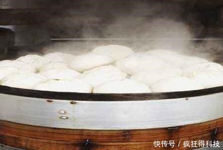 小苏打|蒸馒头时，别再用酵母和甜米酒发酵了，只需加“它”，香软又好吃