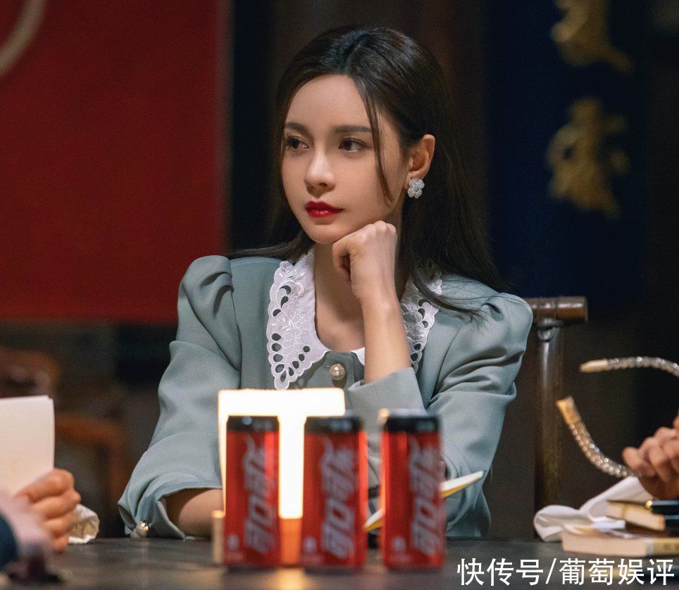 來(lái)襲|首檔劇本殺真人秀來(lái)襲，常駐嘉賓陣容太豪華，首期飛行嘉賓更吸睛