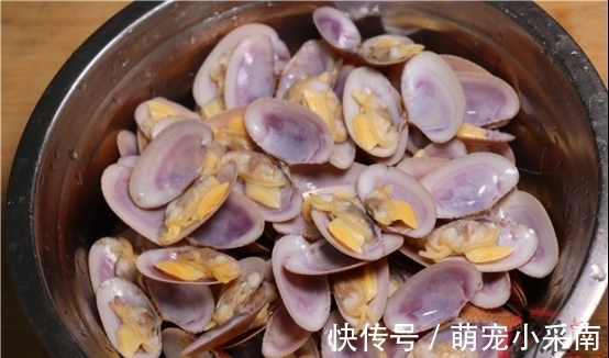 泥沙|花甲吐沙干净有诀窍，渔民：学会一招，不用水泡，花甲疯狂吐沙