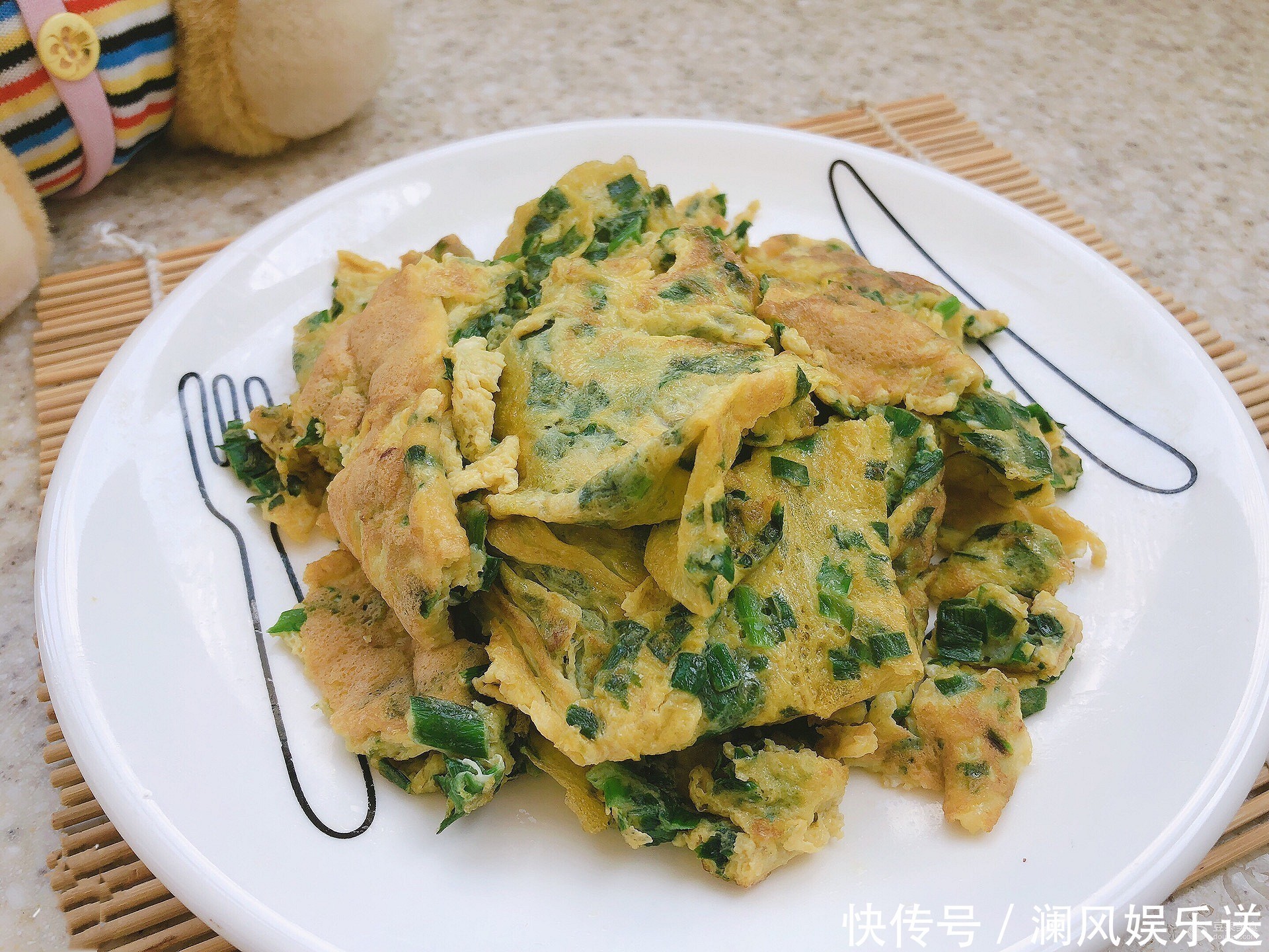 韭菜|本地人叫韭菜铺蛋