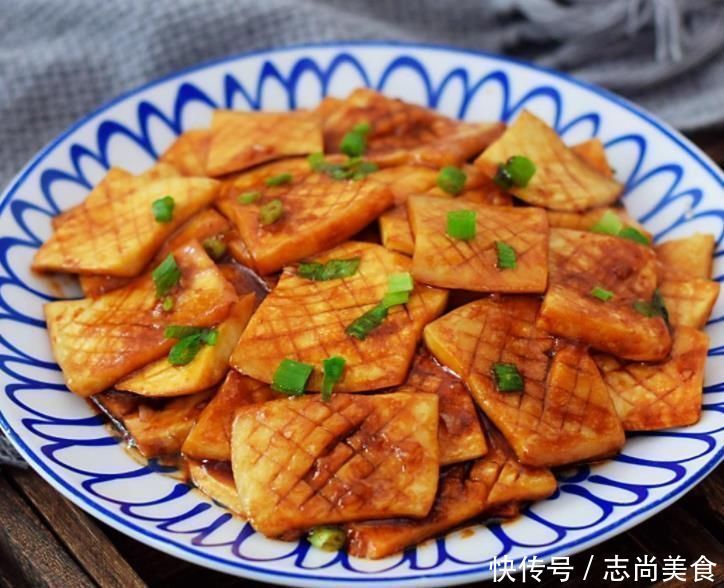 夏天遇到这菜必买,看着像肉,吃起来也像肉,鲜美好吃还不上火