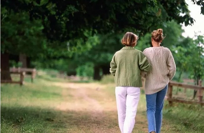 丈夫|33岁女子,癌症晚期,丈夫放弃一切治疗,妻子却说谢谢了