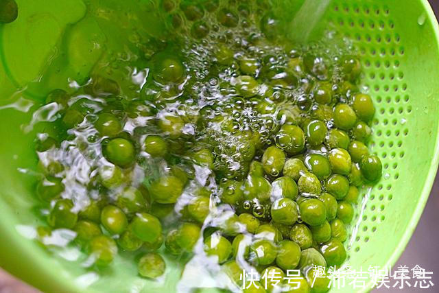 储存青豌豆冷冻前要焯水吗做对了不缩瘪,一年四季想吃不用愁