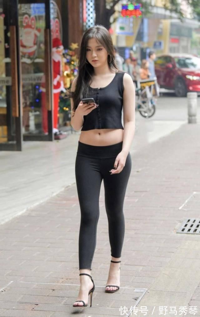 瑜伽裤|运动瑜伽裤休闲尽显曼妙身姿,干净利落充满都市丽人的感觉