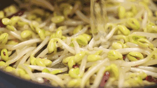 4种食物发芽后，营养更丰富，别再扔掉浪费了！