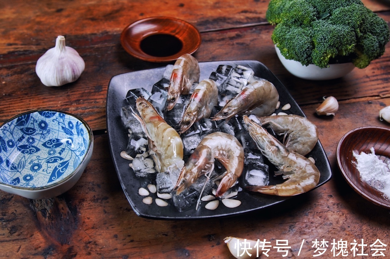 营养健康|西兰花炒虾仁在家做，营养健康，美味好吃