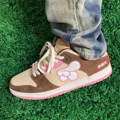 消费者|把RO和芝加哥“抄”成一双鞋的行业里，Drake也是消费者