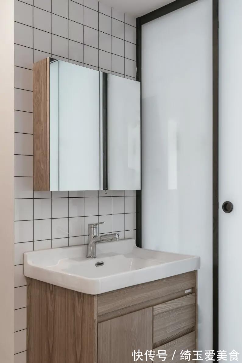 收纳|阳台做榻榻米,卫生间做四分离,同户型照搬她家设计,准没错