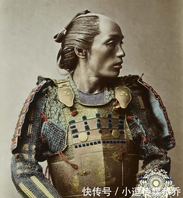 日本|日本武士老照片:手拿倭刀,身材矮小却长相凶悍,看起来野心勃勃