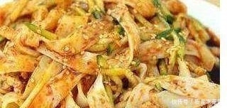 凉皮|凉皮的家传配方出来了,自己做干净又卫生!快试试!