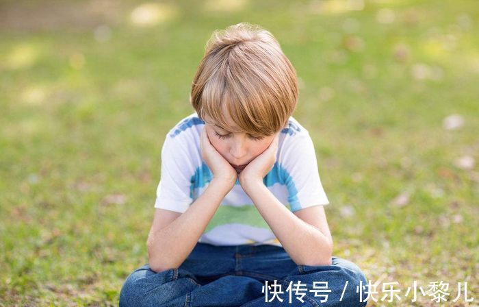 心理健康|10岁女孩肚子疼,连做两次胃镜都正常,心理医生:培训班别上了