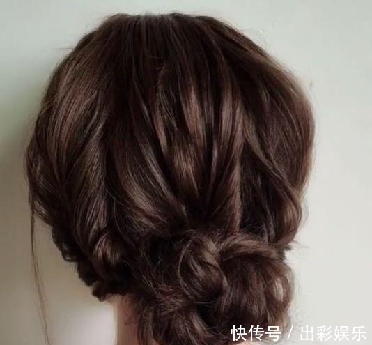 头发|头发造型初学者也不怕失败!精选10款超简单低发髻盘发,变换乐趣