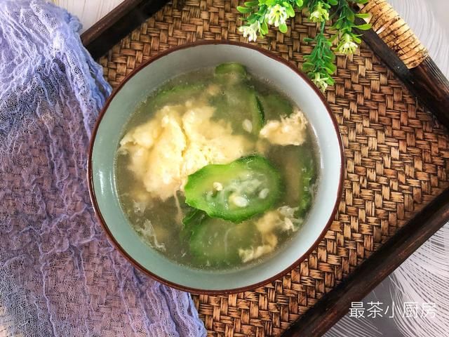 宁愿不吃肉也要多喝这汤，春天这汤最养人，每天一碗，补钙猛长