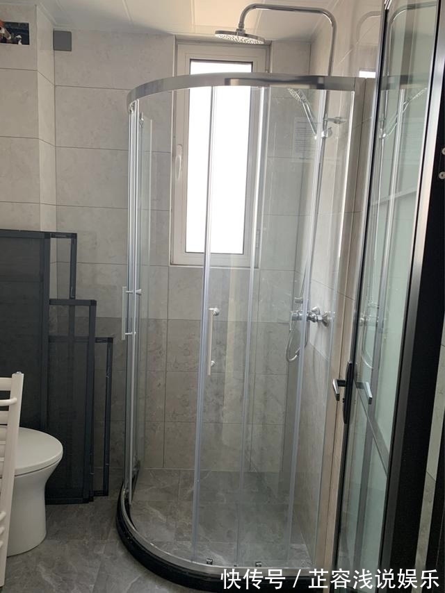 完工|装修一路踩坑,硬装终于完工,保洁做完还没任何家具,给大家看看