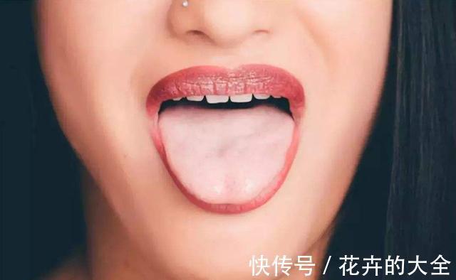 小动作|清晨有4大现象，多半是湿气太重了，坚持2个小动作，轻松祛湿